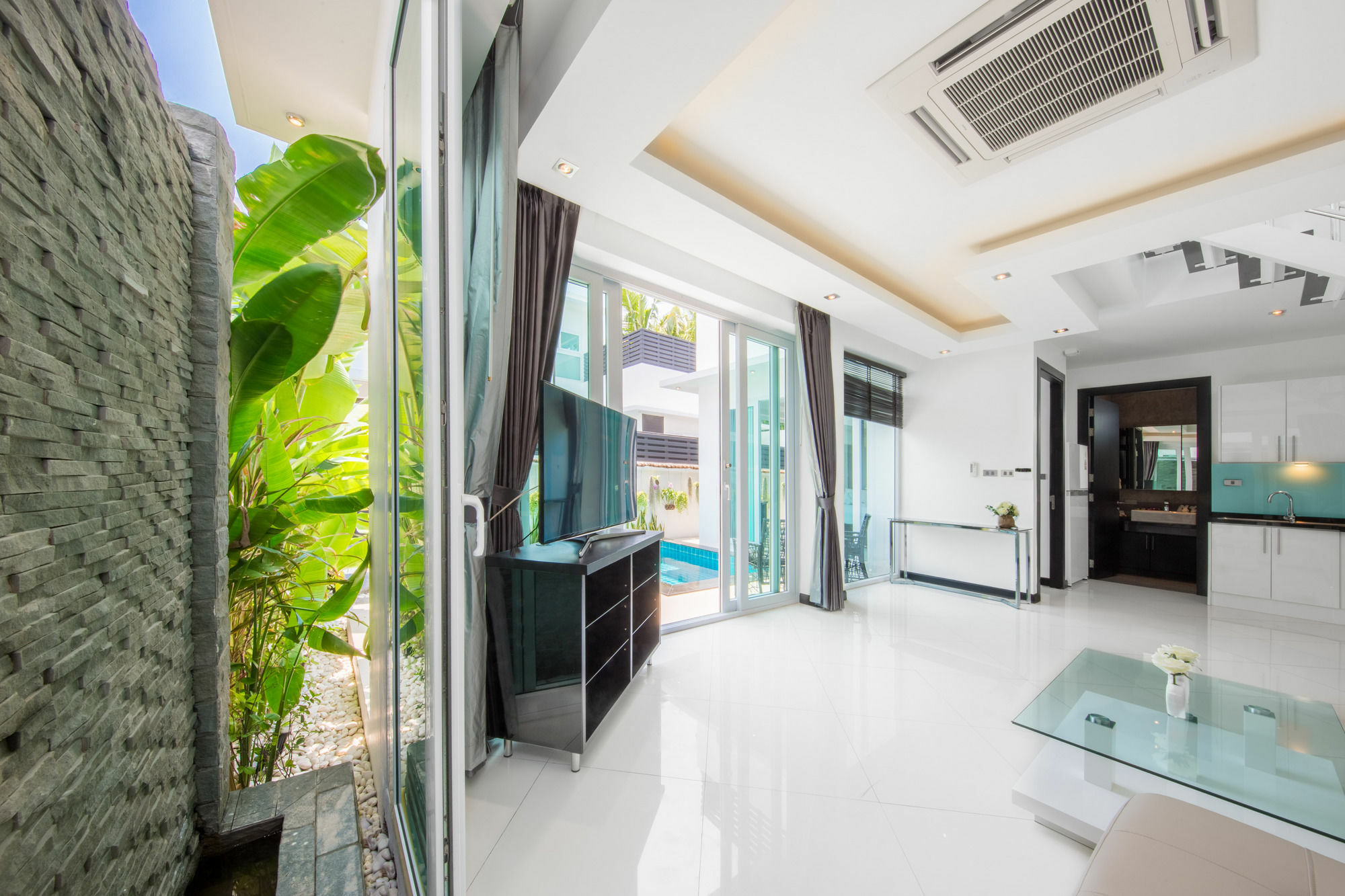 Colibri Pool Villa Pattaya Джомтьєн-Біч Екстер'єр фото